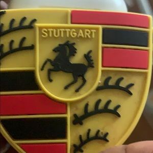 Meet your Posher, Lee